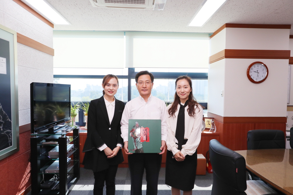 국제 자매도시 중국 형주시 교환공무원 강릉시 근무
