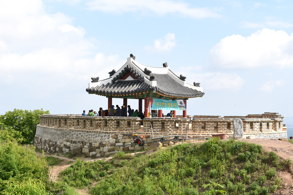 김포시, 문수산성 장대 151년만에 복원