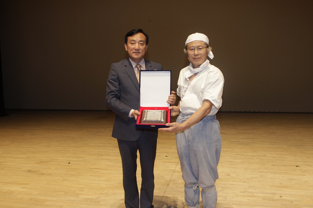울산북구, 제1호 명예구민에 한국전통야철연구소 이은철 소장 선정