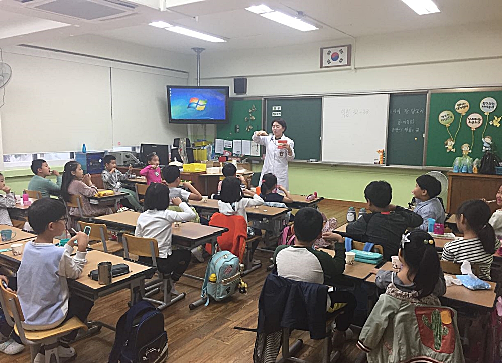 동작구, 중학교에도 양치대 설치