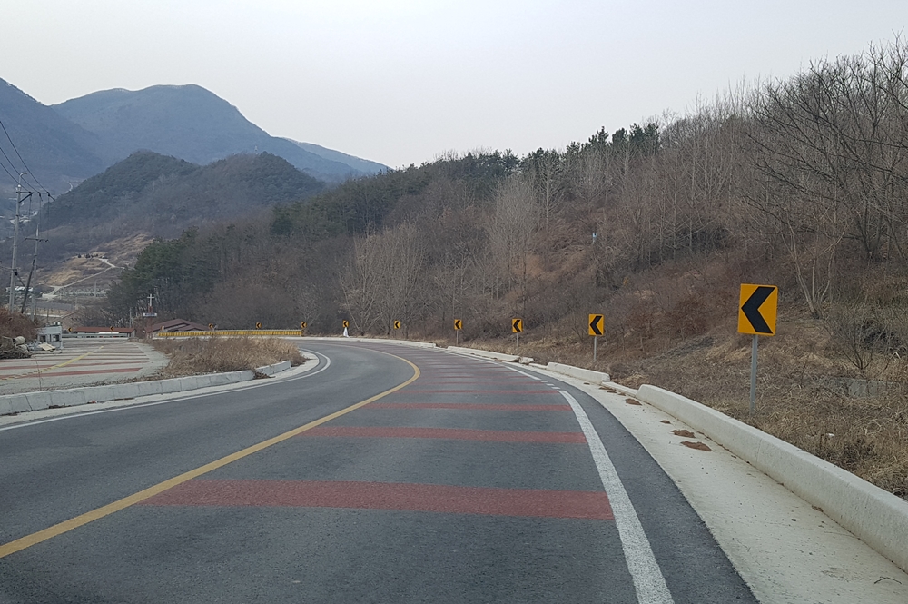 임실군, 위험도로 개선…주민안전 최우선