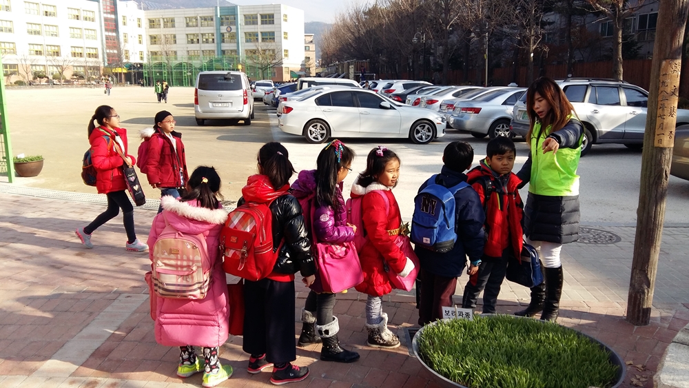 광진구, 어린이 하굣길 안전을 위해 ‘2018 교통안전지도사업’ 운영