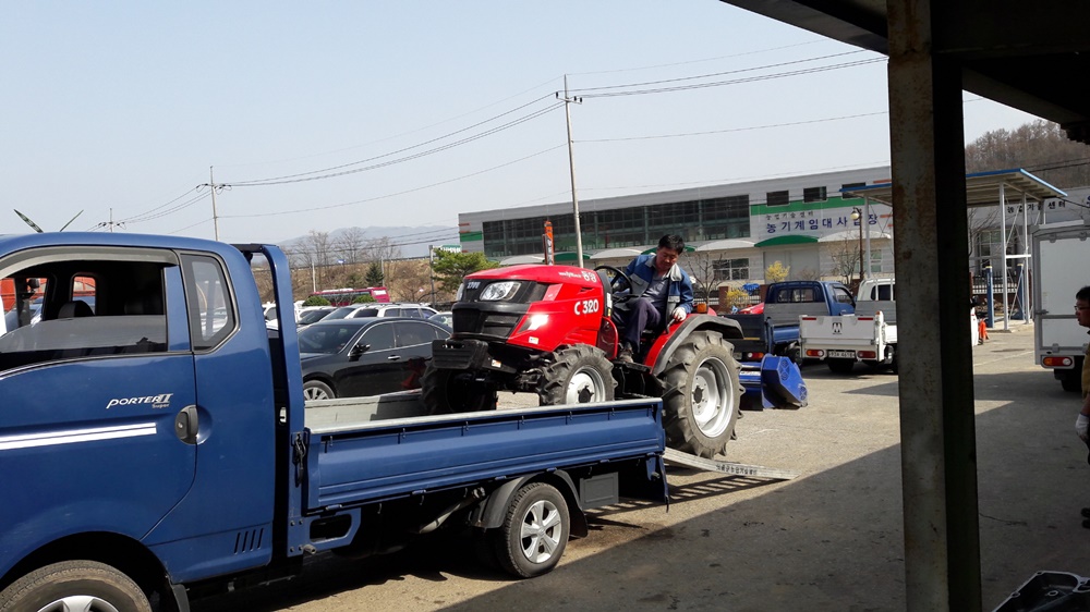 영동군 농기계임대사업, ‘부족한 일손 해결사’ 군민 시름 덜어