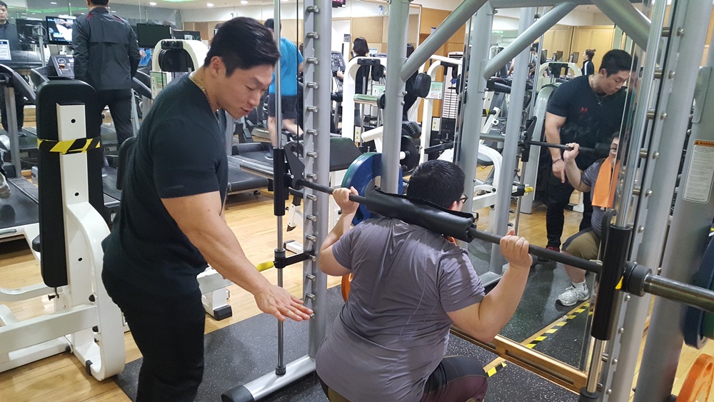 보디빌더와 함께 굿바디 만들어요