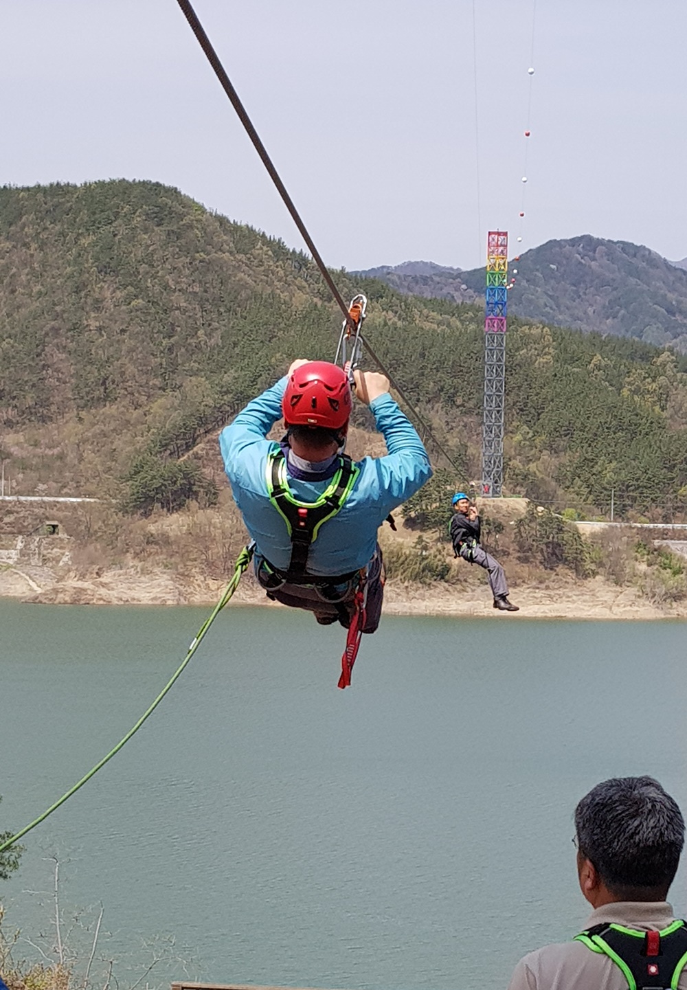 국내 최고 높이 '김천부항 레인보우 짚와이어' 개장