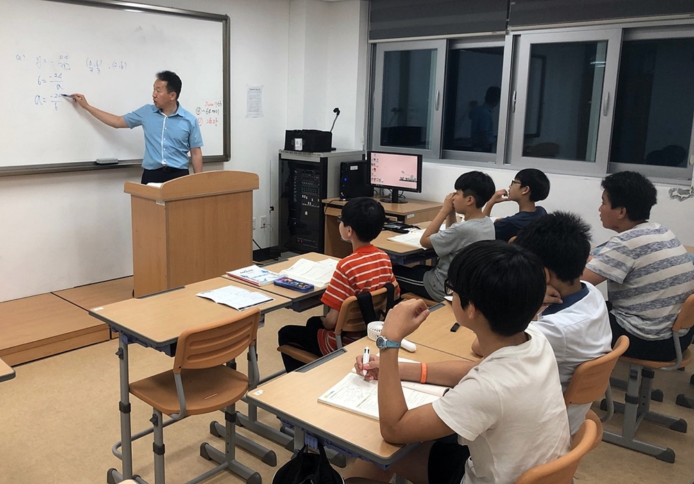 우수인재 양성 큰 호응 속 “수강생 모집합니다”