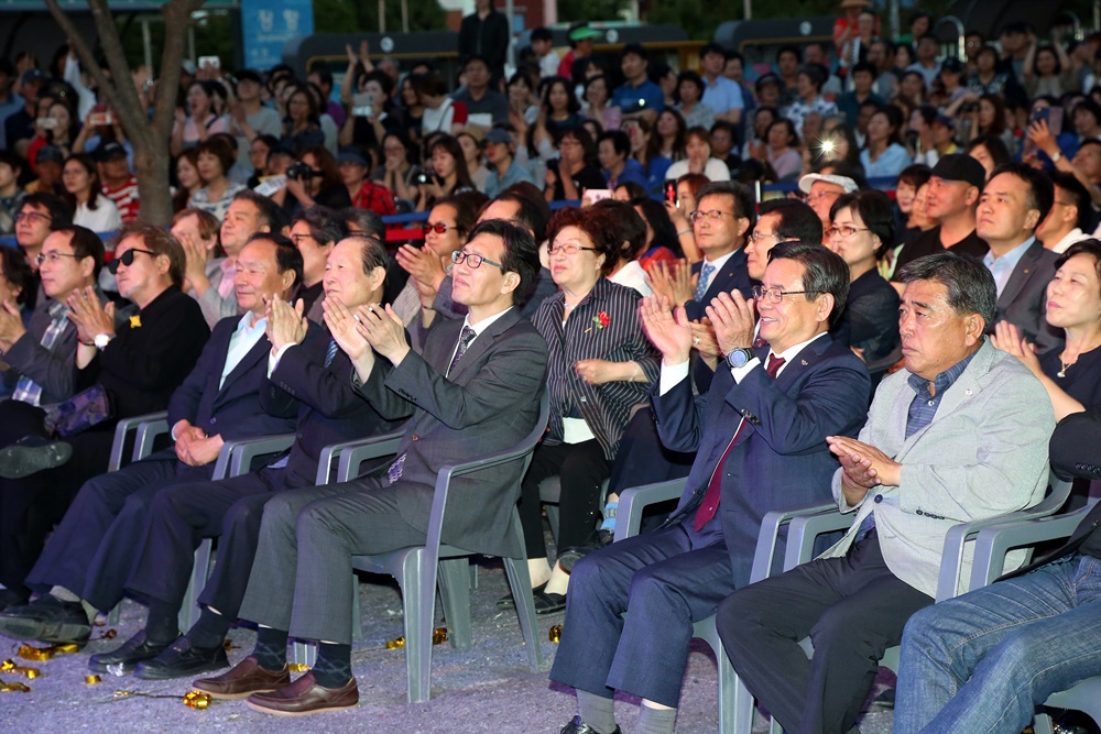 금강역사영화제, 수많은 인파 몰려 ‘기대 이상’