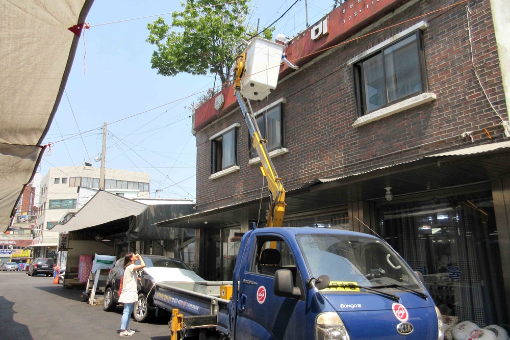 인천 동구, 풍수해 대비 옥외간판 안전점검 실시