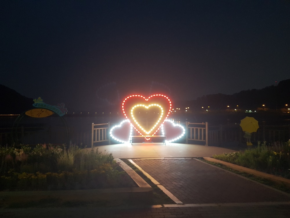 군포시 반월호수수변공원, 확 달라졌어요