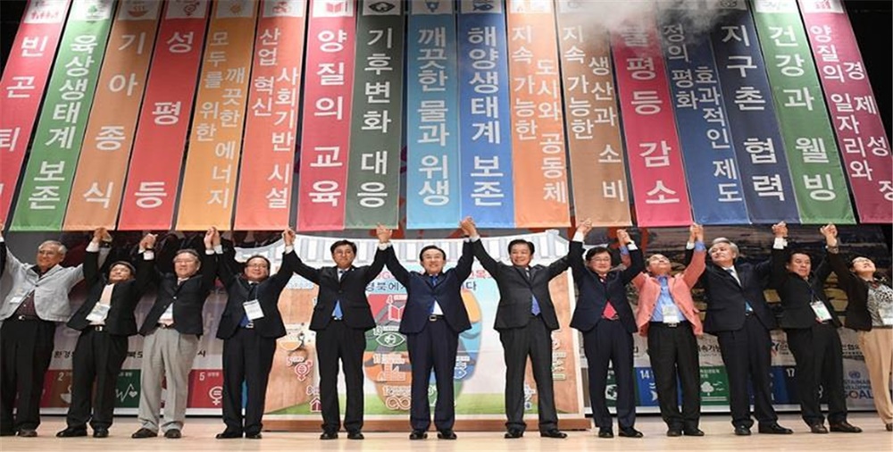 환경보존, 플라스틱 사용 줄이기부터 !