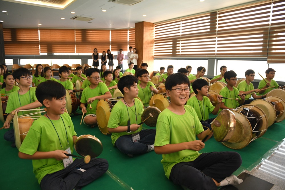 전주시·한국전통문화전당, "25개국 재외동포, 전주서 한국의 전통문화 배워요"