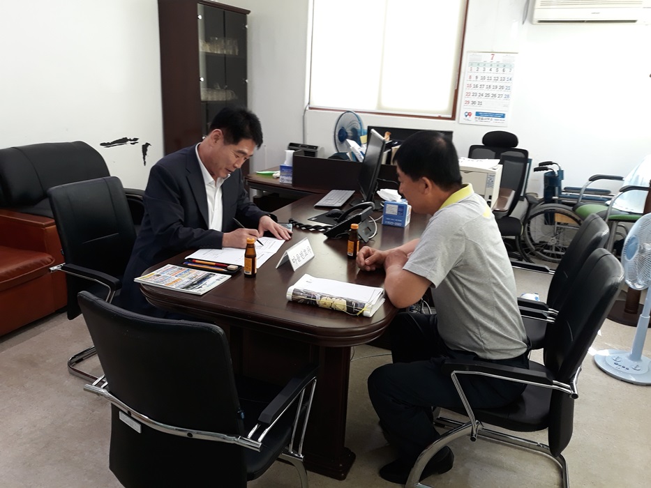 생활속에서 궁금한 법률 지식을 '우리마을 변호사'에게 들어요