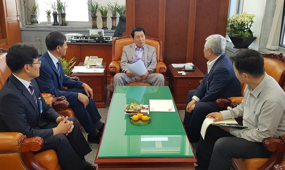 국비확보 잰걸음, 황인홍 무주군수 국회 방문