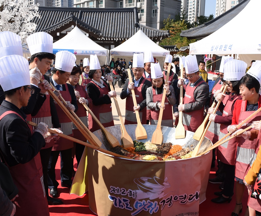 올 해의 맛집을 뽑는다!