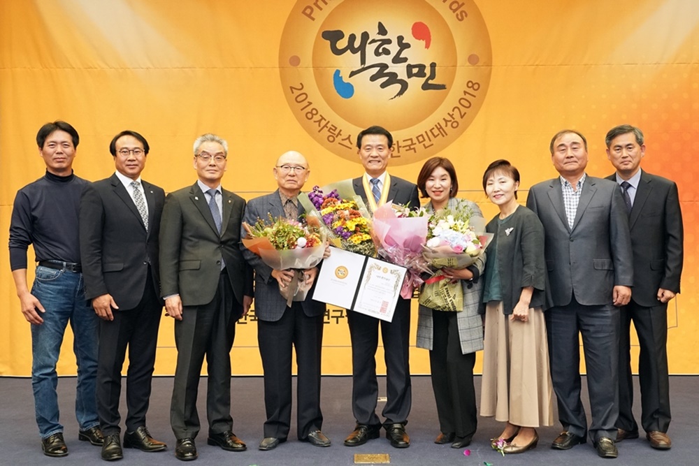 가장 넓은 구청장실 가진 이승로 성북구청장, 자치행정 대상 받은 이유?
