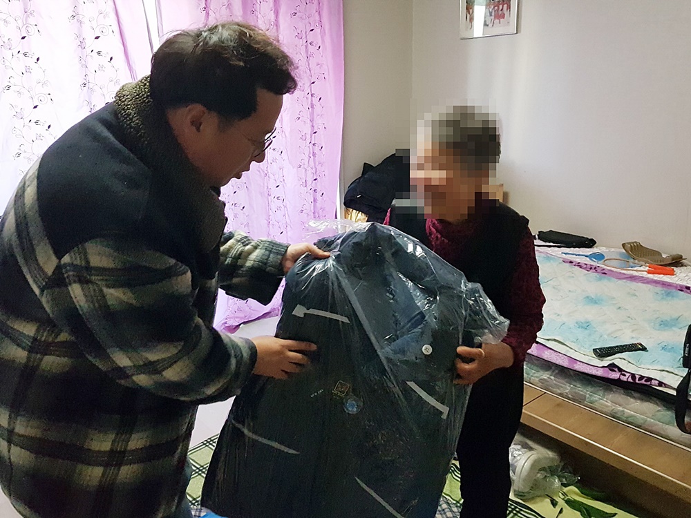 '어르신, 이번 겨울은 너무 추워요'