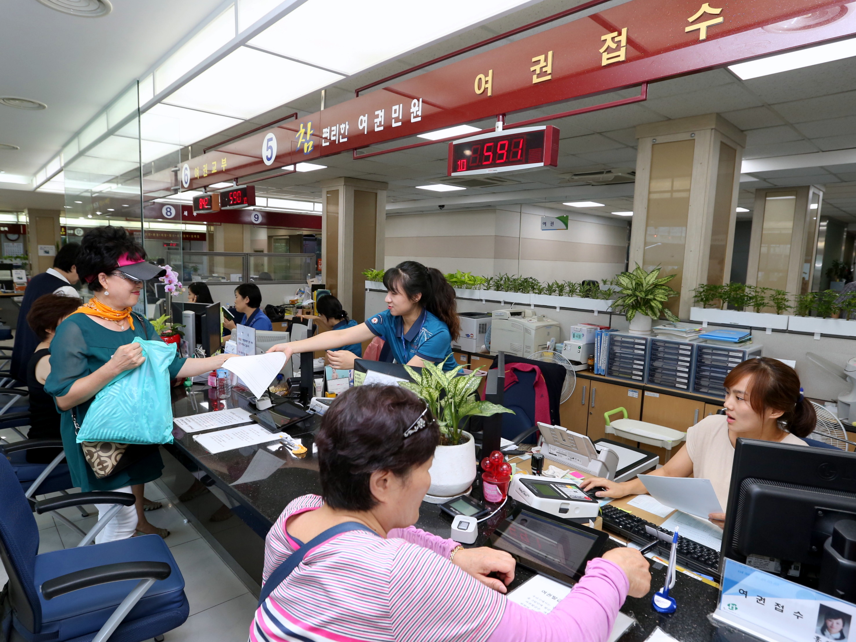 서대문구, 다문화가정 자녀 위한 원활한 여권 발급 매진