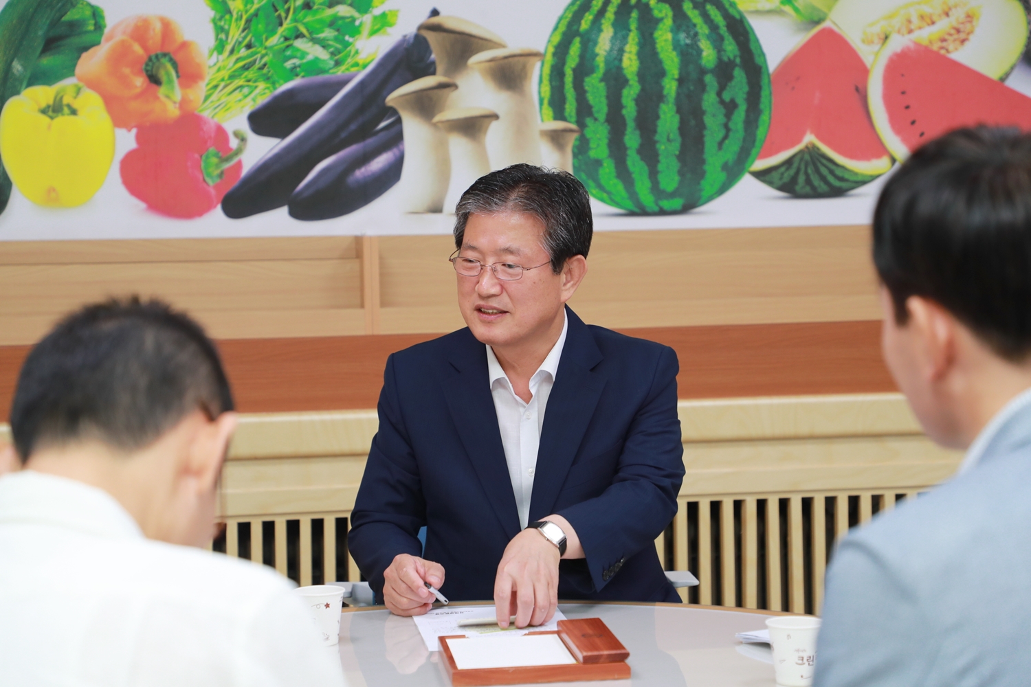의령군 열린 군수실, ‘군민들 호평’