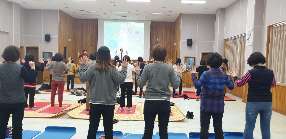 의령군, 호스피스 자원봉사자 건강을 경영하다