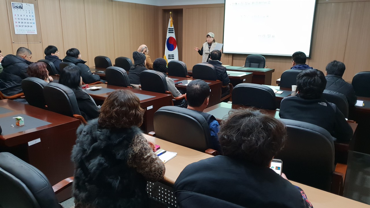 가평군, 청평여울시장 방문 신세대 고객 확보