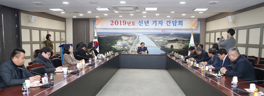 백선기 칠곡군수, ‘2019년 신년 기자 간담회’ 개최