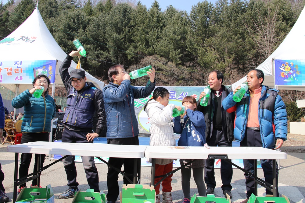 수액은 역시 고로쇠수액, 덕유산고로쇠축제 성료