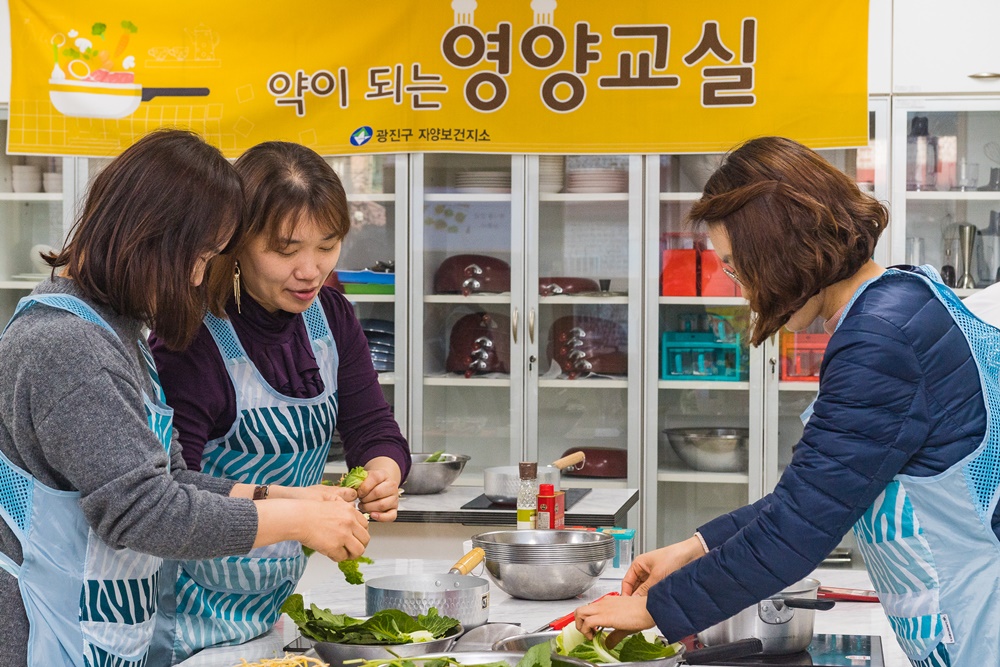 봄철 활력 증진을 위한 ‘약이 되는 영양교실’ 운영