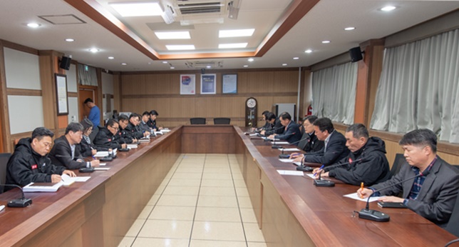 고성군, 강풍에 따른 긴급 상황판단 회의 가져
