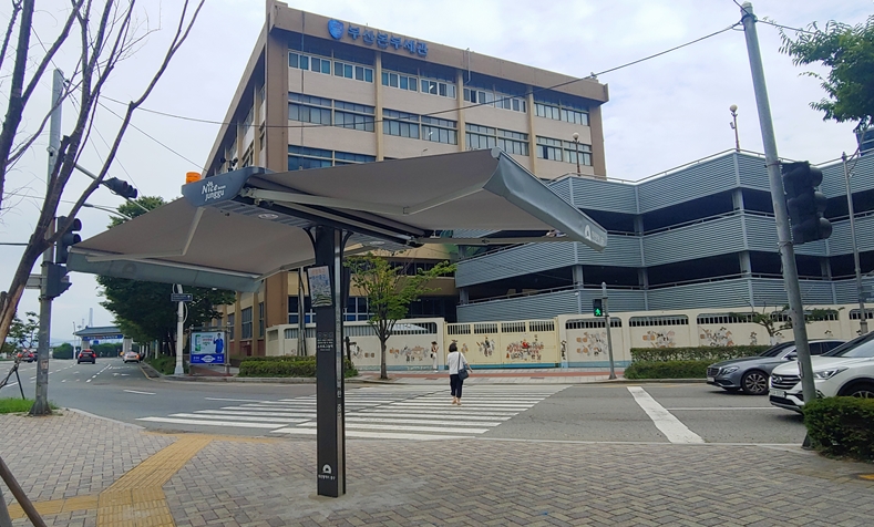 부산 중구, 폭염 대처 스마트 그늘막 설치