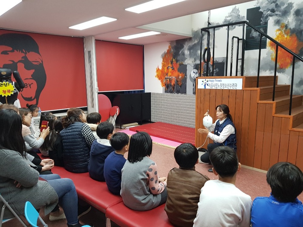 재난 생존 기술 배운다, 노원구 재난 구호소 체험 캠프 운영