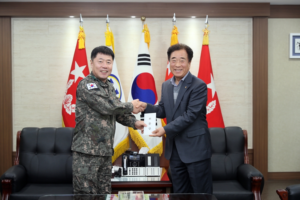 [포토] 철원군, 5군단 장병 위문 방문