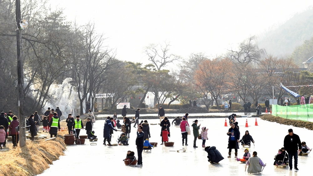 눈 내리는 초리골’ 겨울축제 가족들의 웃음을 선사하다