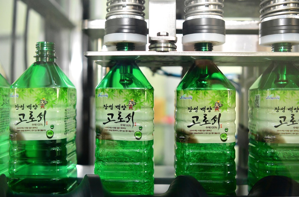청정 환경에서 깨끗하게 만든 ‘장성 고로쇠’ 맛도 최고!