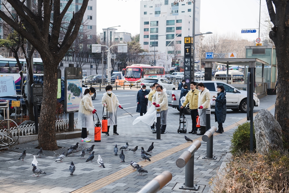 광진구의회, 개원기념식 취소하고 지역 곳곳 방역 앞장