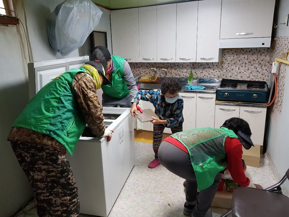 진량읍새마을회, 행복한 보금자리 만들기 재능기부