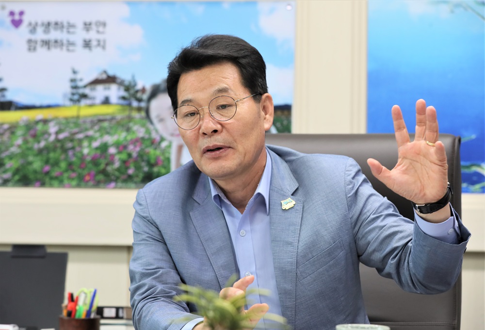 권익현 부안군수, “수소산업·푸드플랜·세계잼버리, 미래 100년 부안 경쟁력 확보 최선 다하겠다"