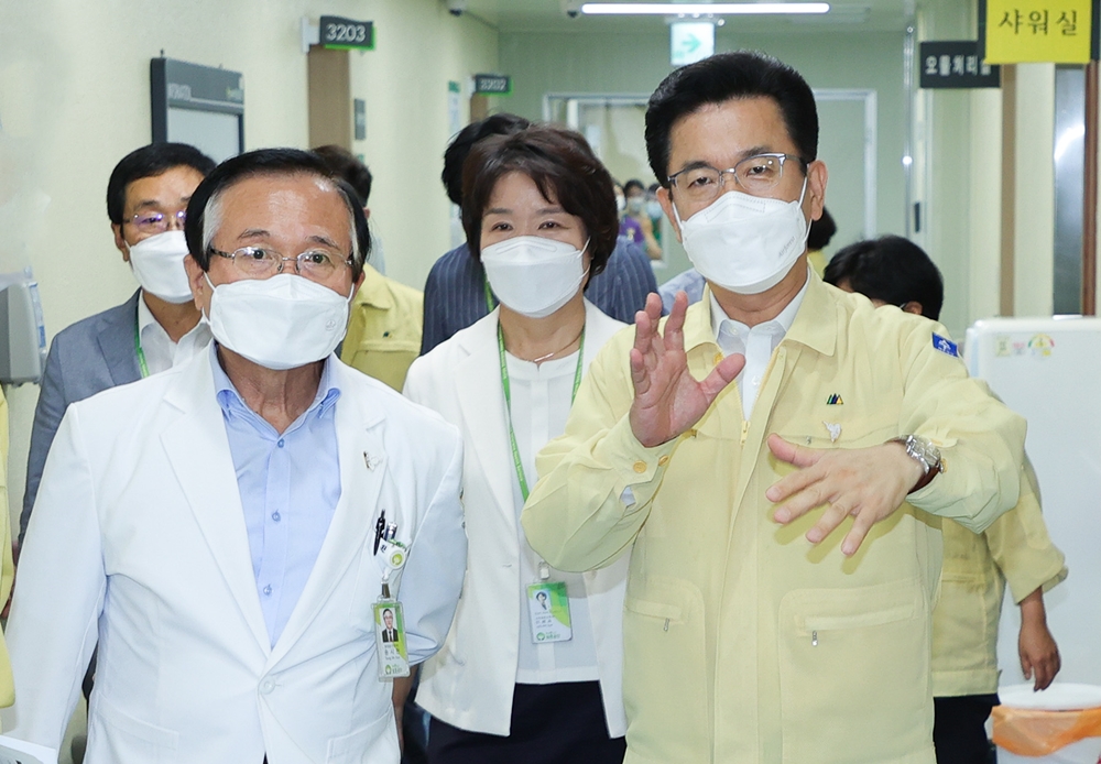 허태정 대전시장, 보훈병원 음압시설 등 준비상황 점검