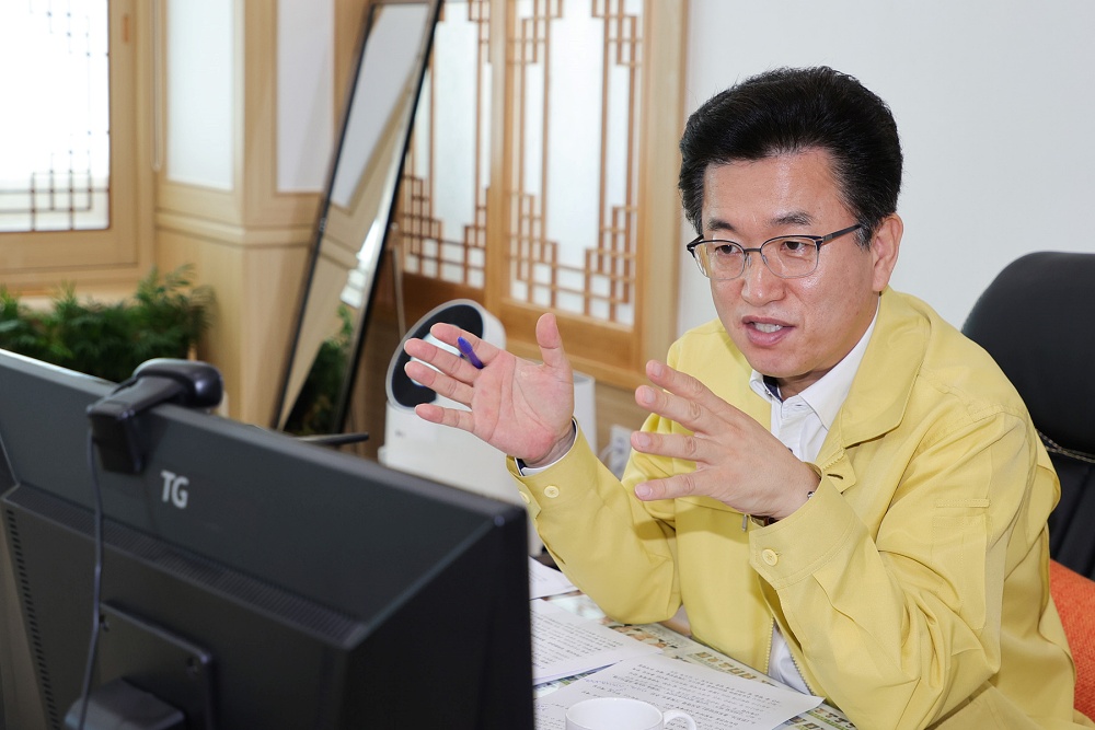 허태정 대전시장, 시민어려움 귀담아 듣는 '민원전담반' 구성 주문