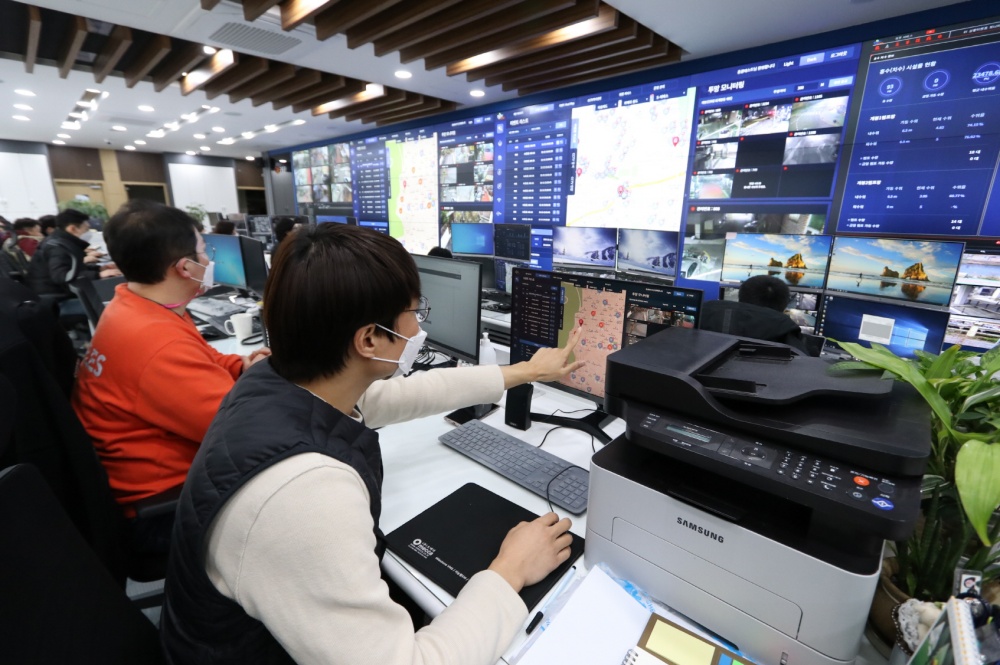 구로구, 스마트기술과 4,000여 대 CCTV 버무려 빈틈없는 도시 관제