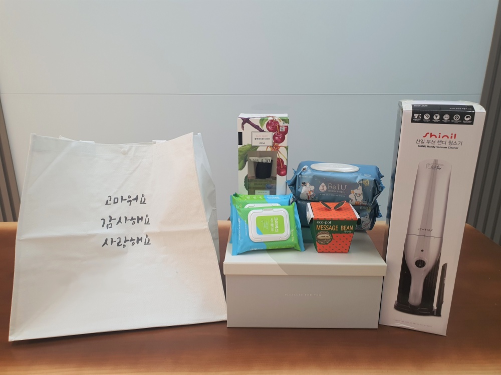 영도구, 저장강박 의심‧위기가구 세대에 힐링박스 전달