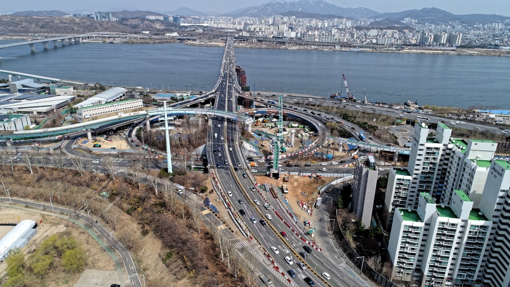 서울시, 성산대교 남단 23일 전면개통…‘25년 성능개선공사 마무리