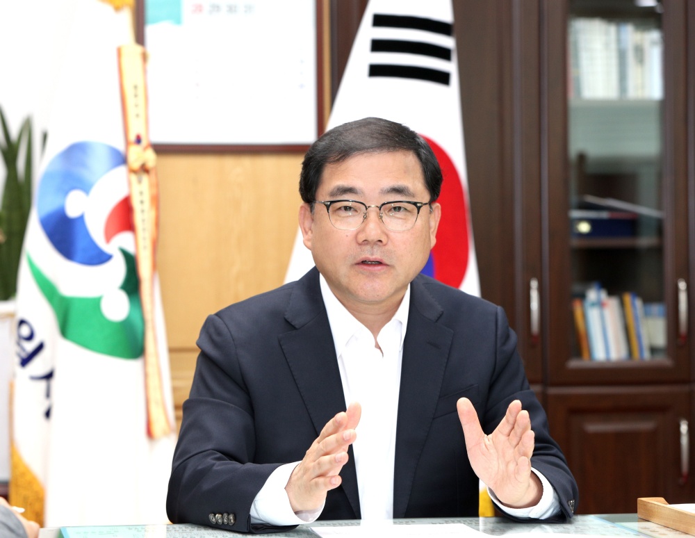 허성무 창원시장 “신뢰받는 자치행정 구현해 특례시 성공시킬 것”