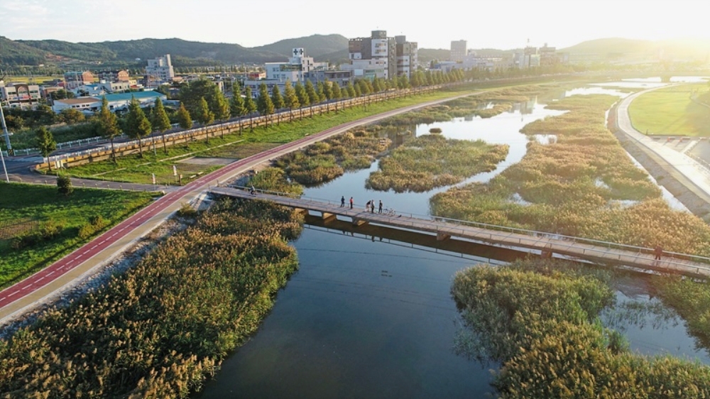 보령시, 함께 걷고 싶은 ‘대천천 산책로’ 새단장