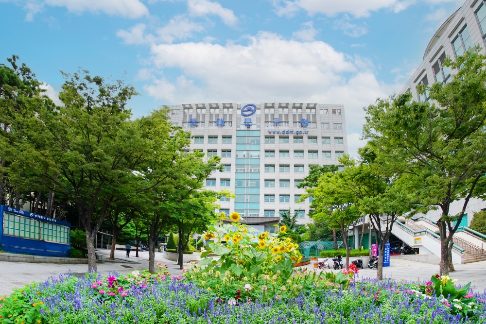 서울 동대문구, 배우의 꿈... ‘시니어 배우학교’에서 펼쳐보세요