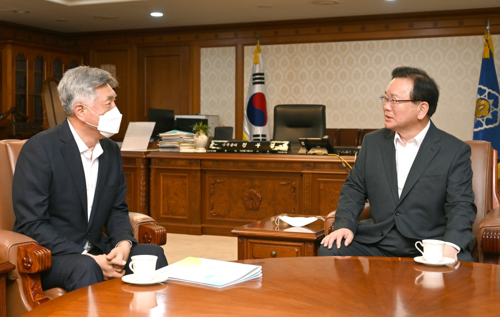 최승준 정선군수, 지역 현안해결 김부겸 국무총리 면담