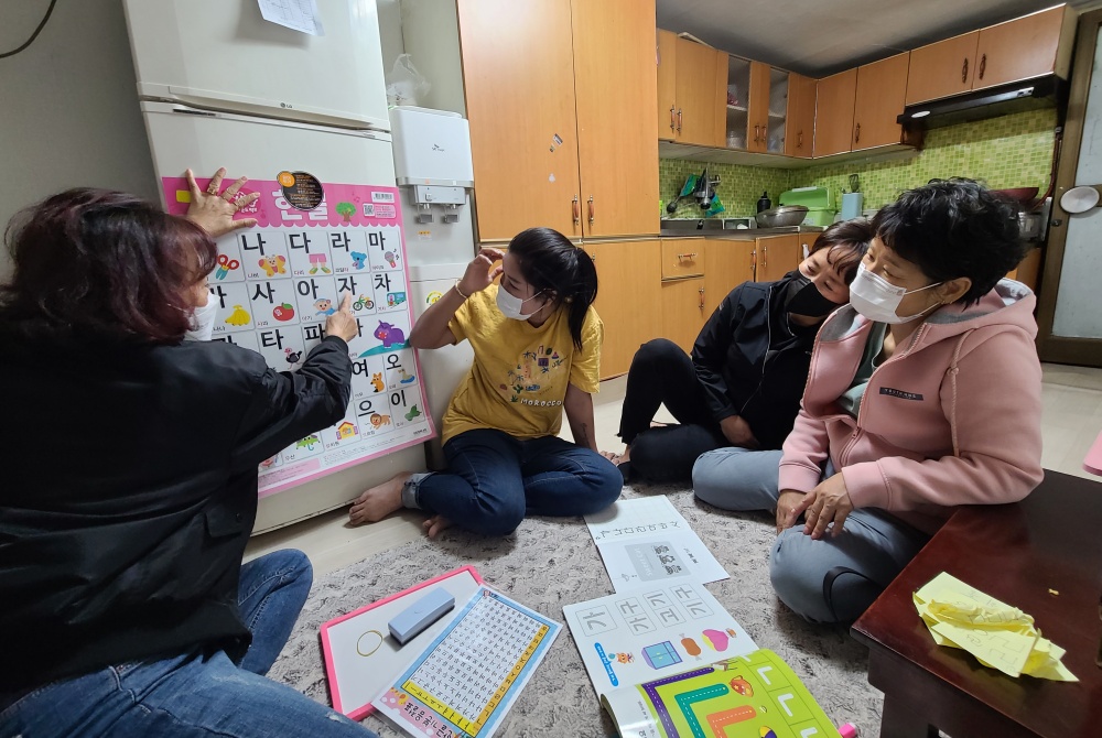 울산 북구, 찾아가는 다문화가정 한글수업으로 한국사회 적응 도와
