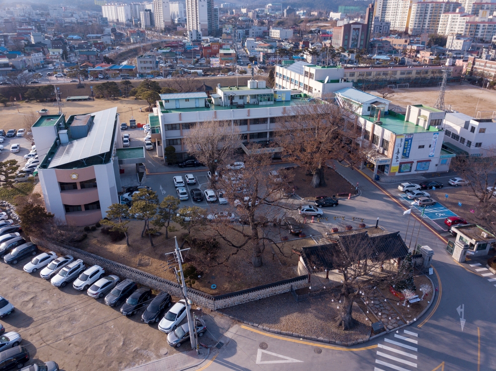 홍성군, 내 꿈을 펼칠 홍성복합문화창업공간 ‘잇슈창고’ 개소식 성료