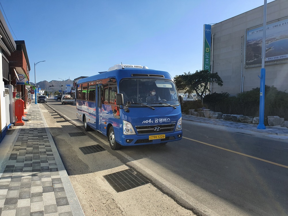 신안군, 전남道내 郡단위 최초 전기버스 운행