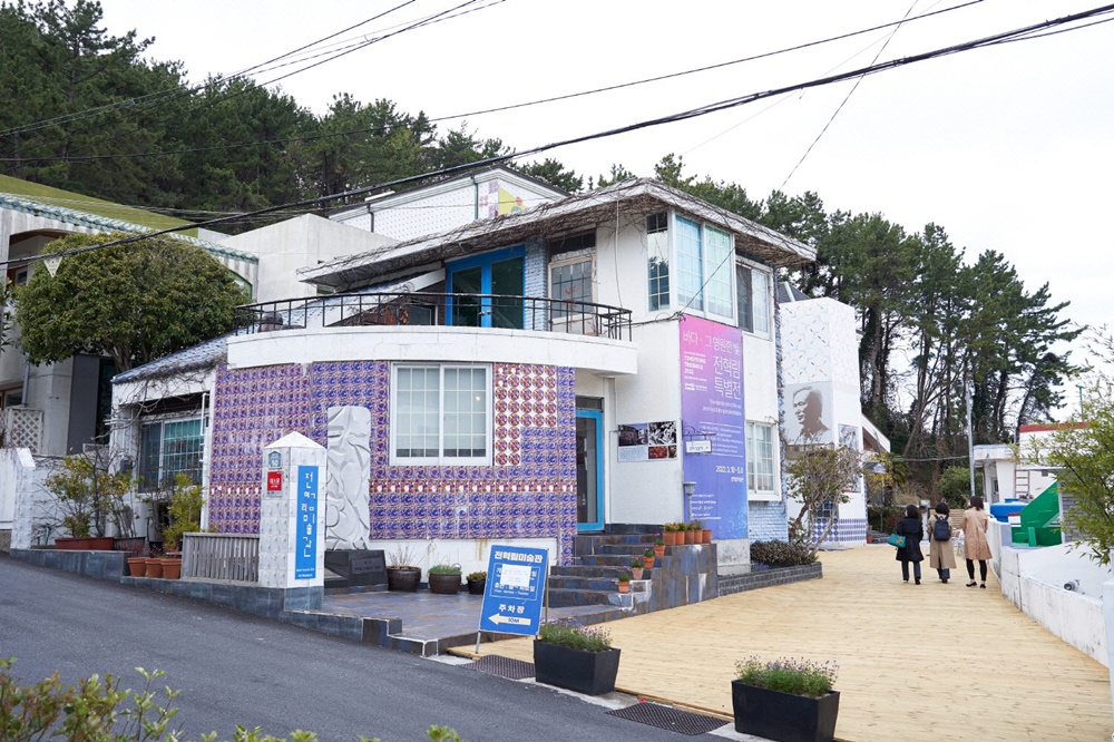 통영시, 파블로 피카소 작품 전혁림 미술관에 전시