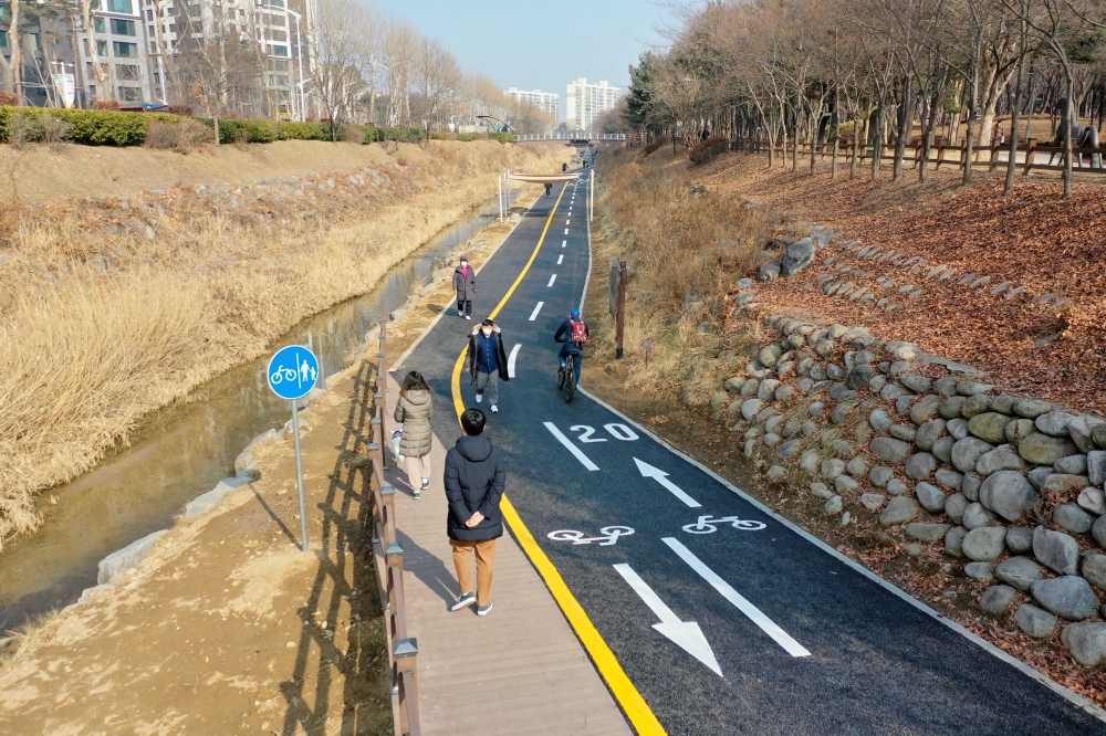 과천시, 자전거 이용 안전한 환경 조성 위해 노력…‘찾아가는 자전거 안전교육’ 실시